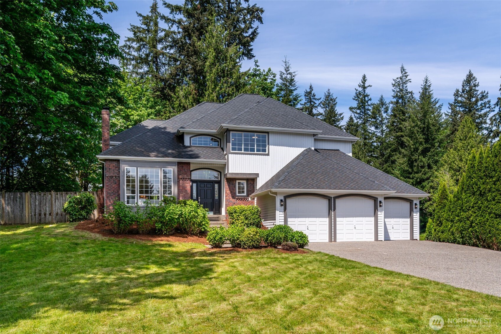 7229 245th Way NE, Redmond, WA 98053-8689, photo 2 of 2
