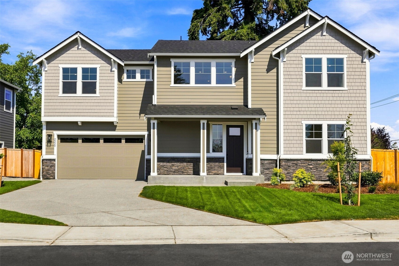 2220 Oak Court #1