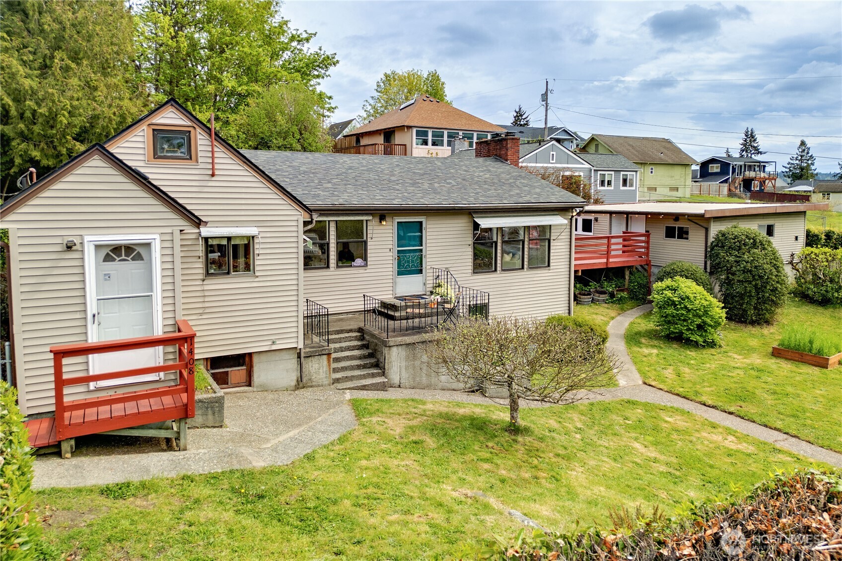 1408 Winfield Avenue, Bremerton, WA 98310, photo 2 of 2