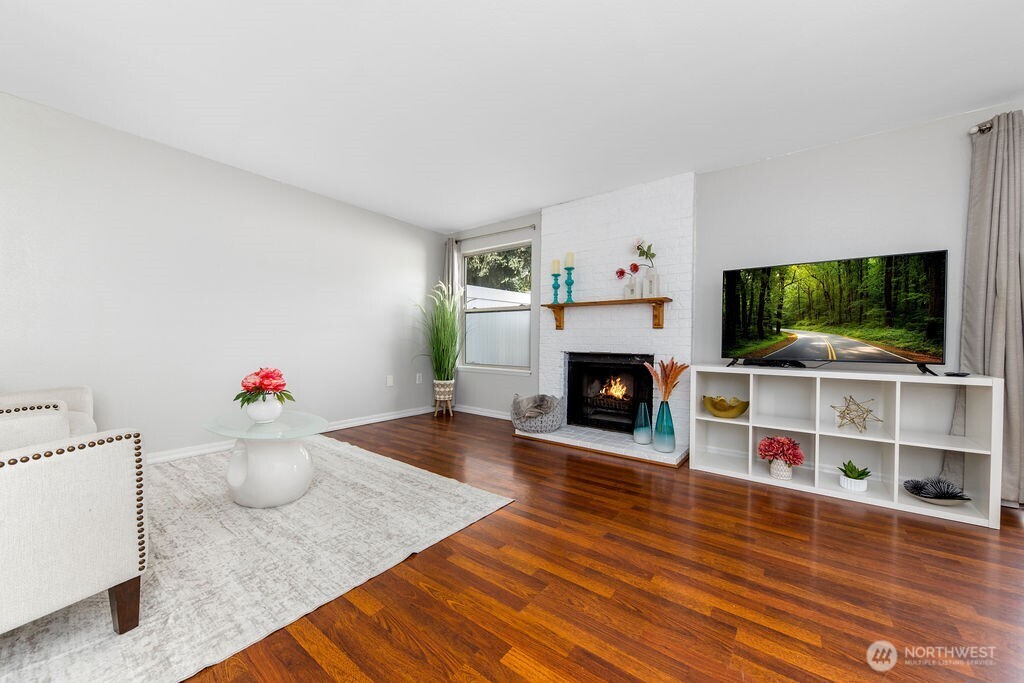 1555 Union Avenue NE #22, Renton, WA 98059, photo 3 of 3