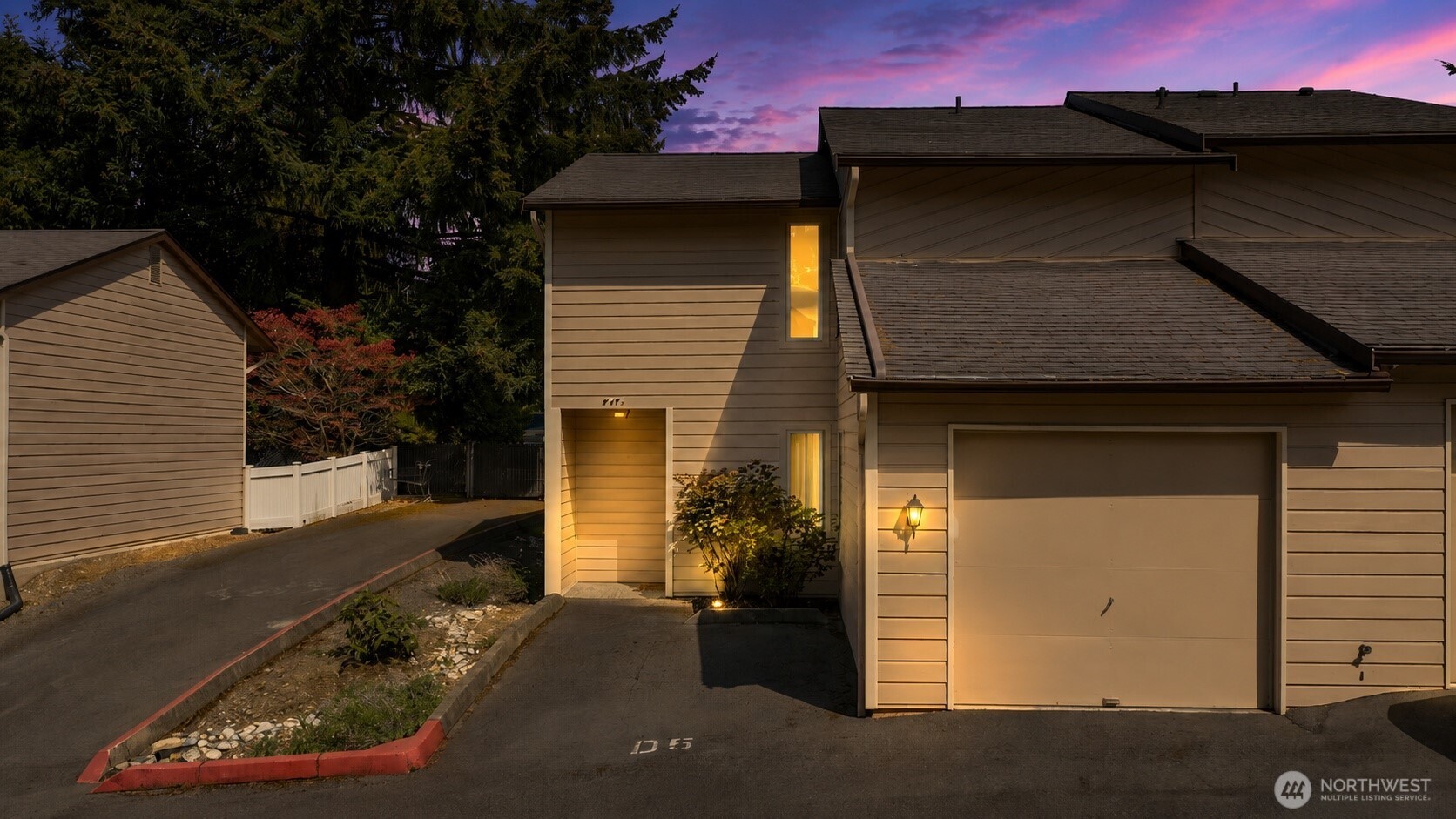 1555 Union Avenue NE #22, Renton, WA 98059, photo 2 of 3