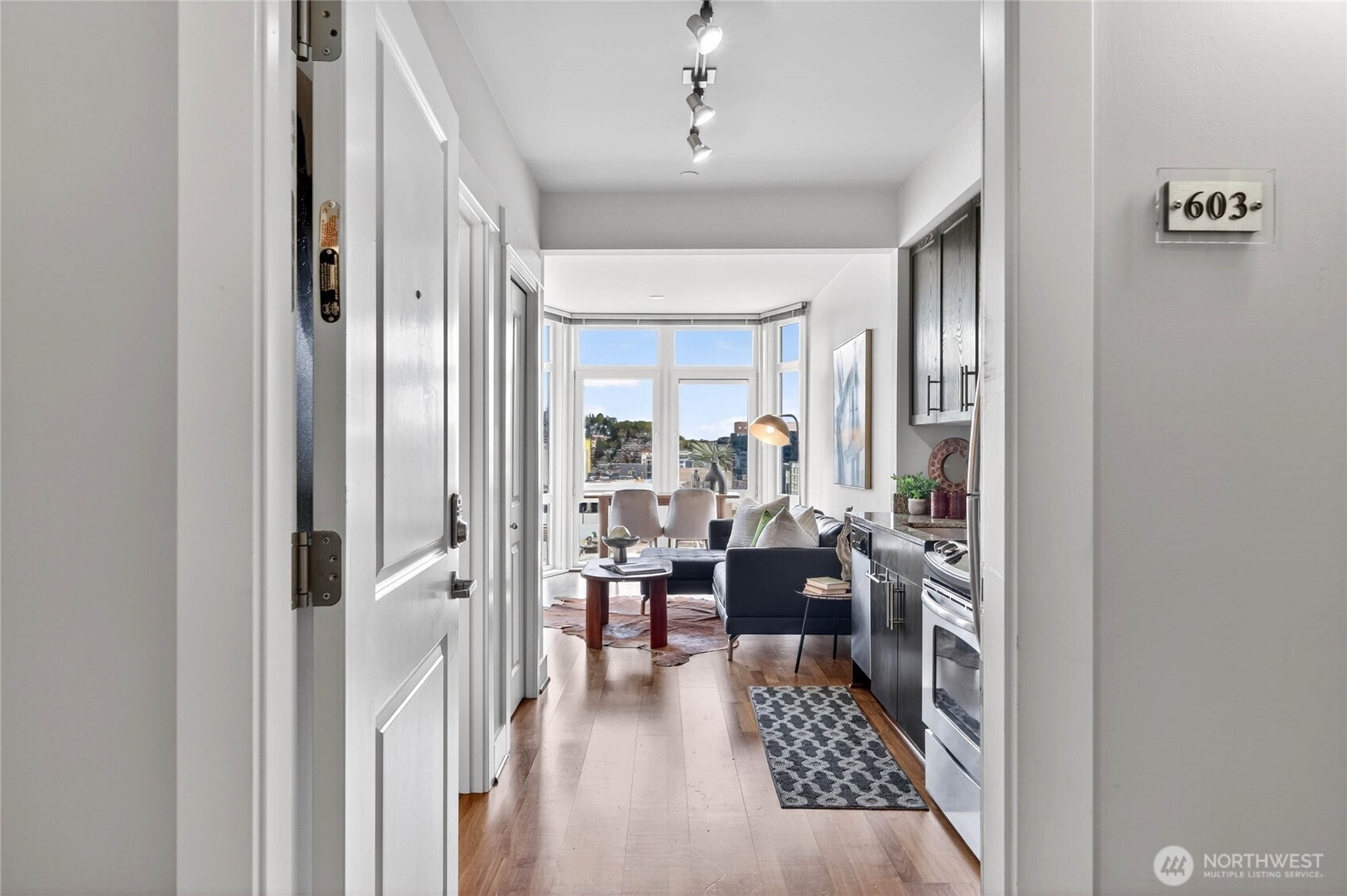 699 John Street #603, Seattle, WA 98109, photo 4 of 38