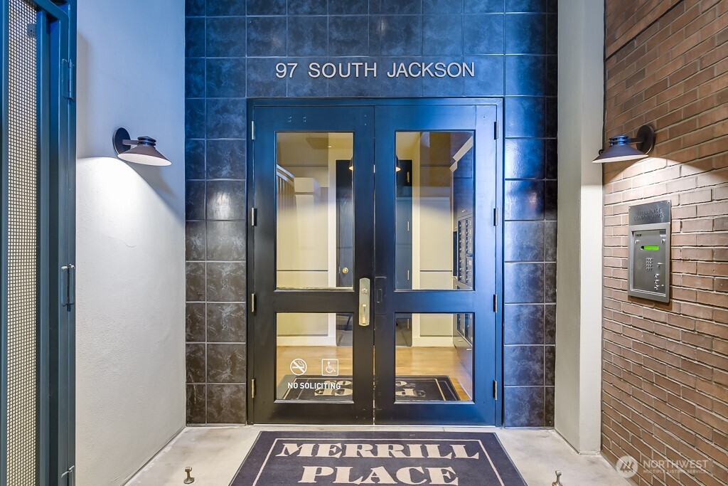 97 S Jackson Street #508, Seattle, WA 98104, photo 2 of 34