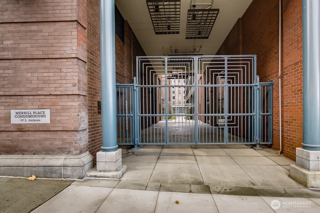 97 S Jackson Street #508, Seattle, WA 98104, photo 3 of 34