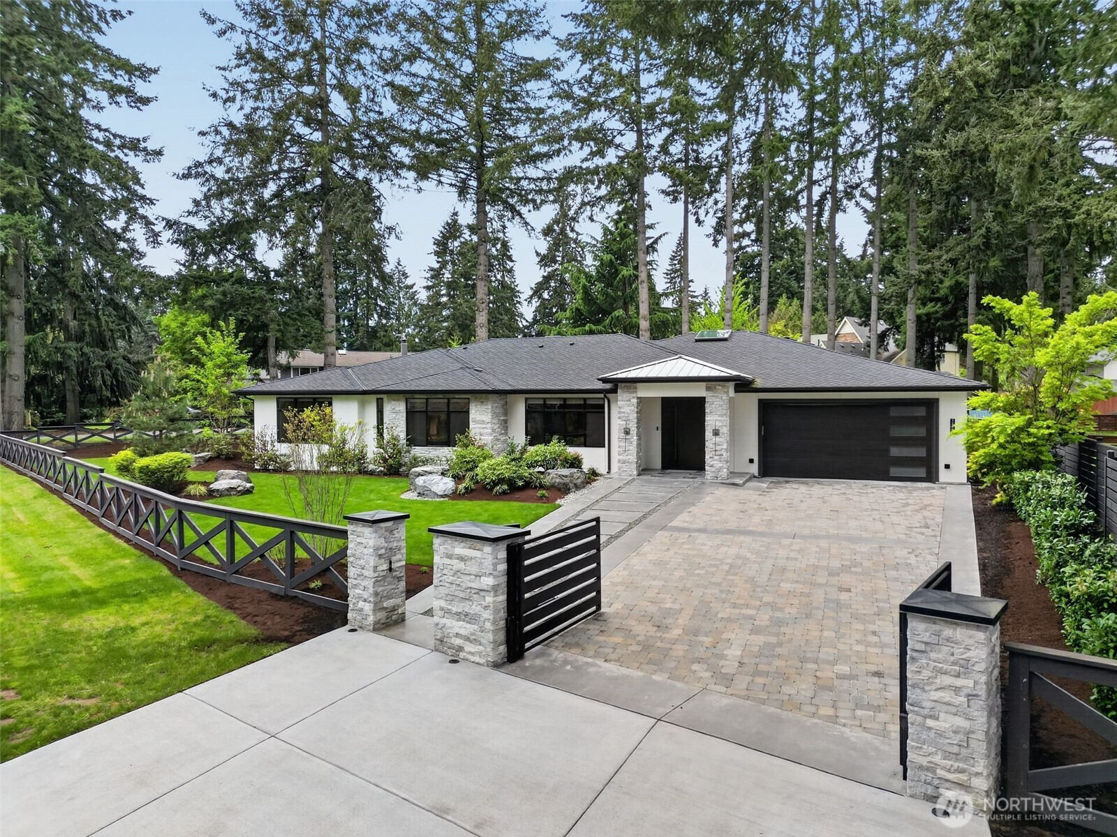 12608 NE 30th Street, Bellevue, WA 98005, photo 2 of 2