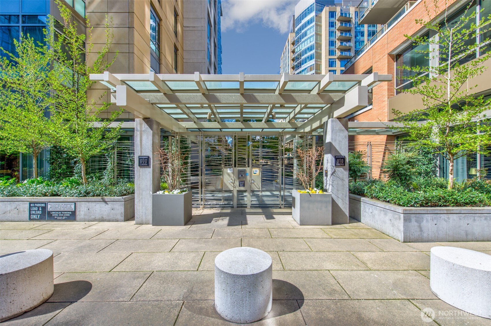 900 Lenora Street #W801, Seattle, WA 98121, photo 2 of 36