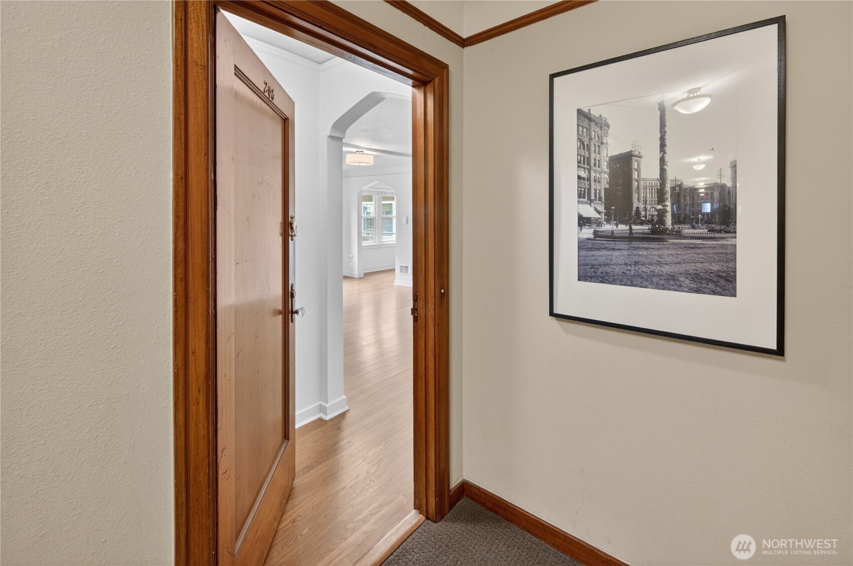124 Warren Avenue N #208, Seattle, WA 98109, photo 3 of 33