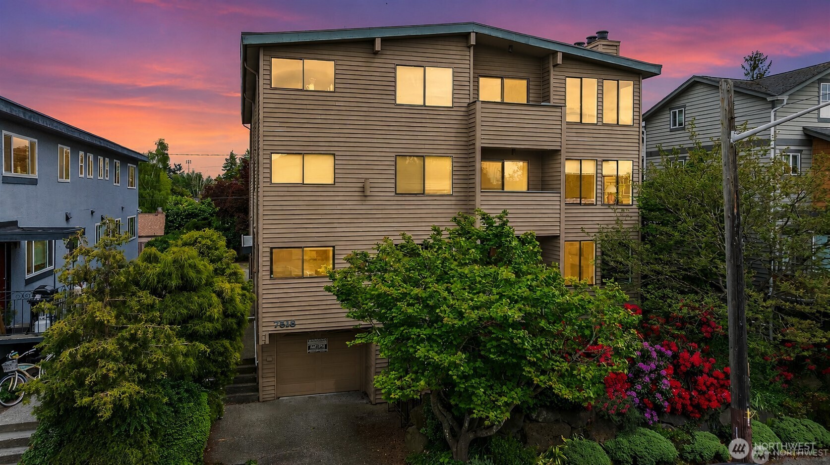 7518 24th Avenue NW #201, Seattle, WA 98117, photo 2 of 30