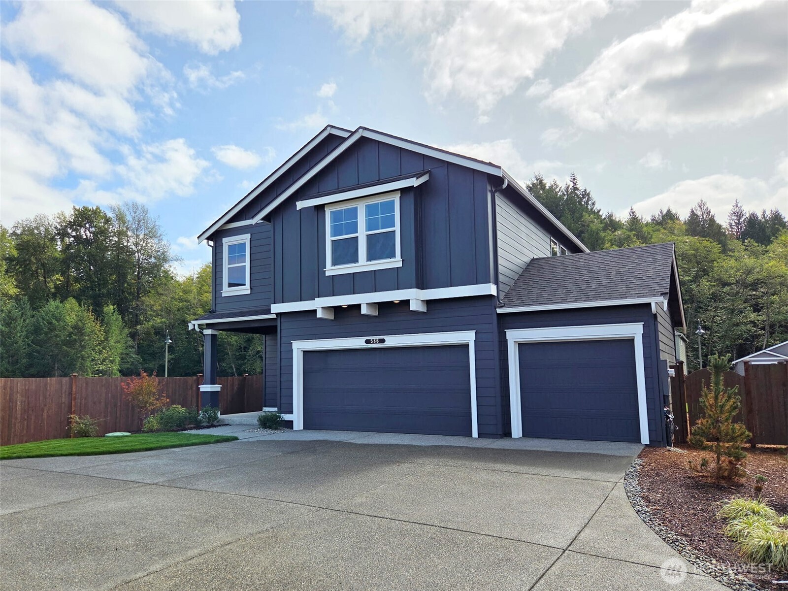586 Hann Street #57