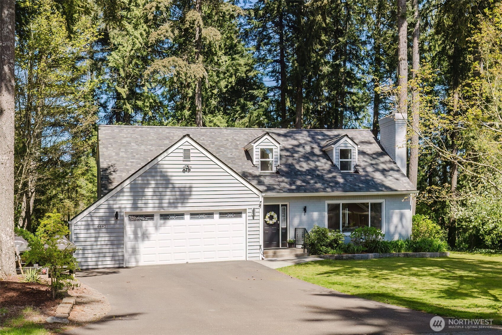 4482 NW Cascade Street