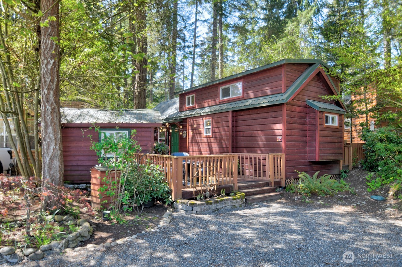 1546 Reservation Road SE #264