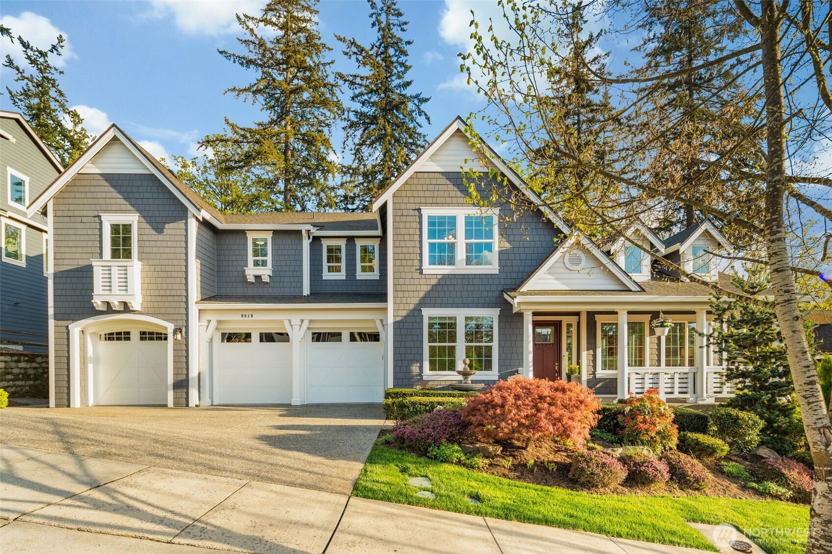 9919 NE 162nd Street, Bothell, WA 98011, photo 2 of 2