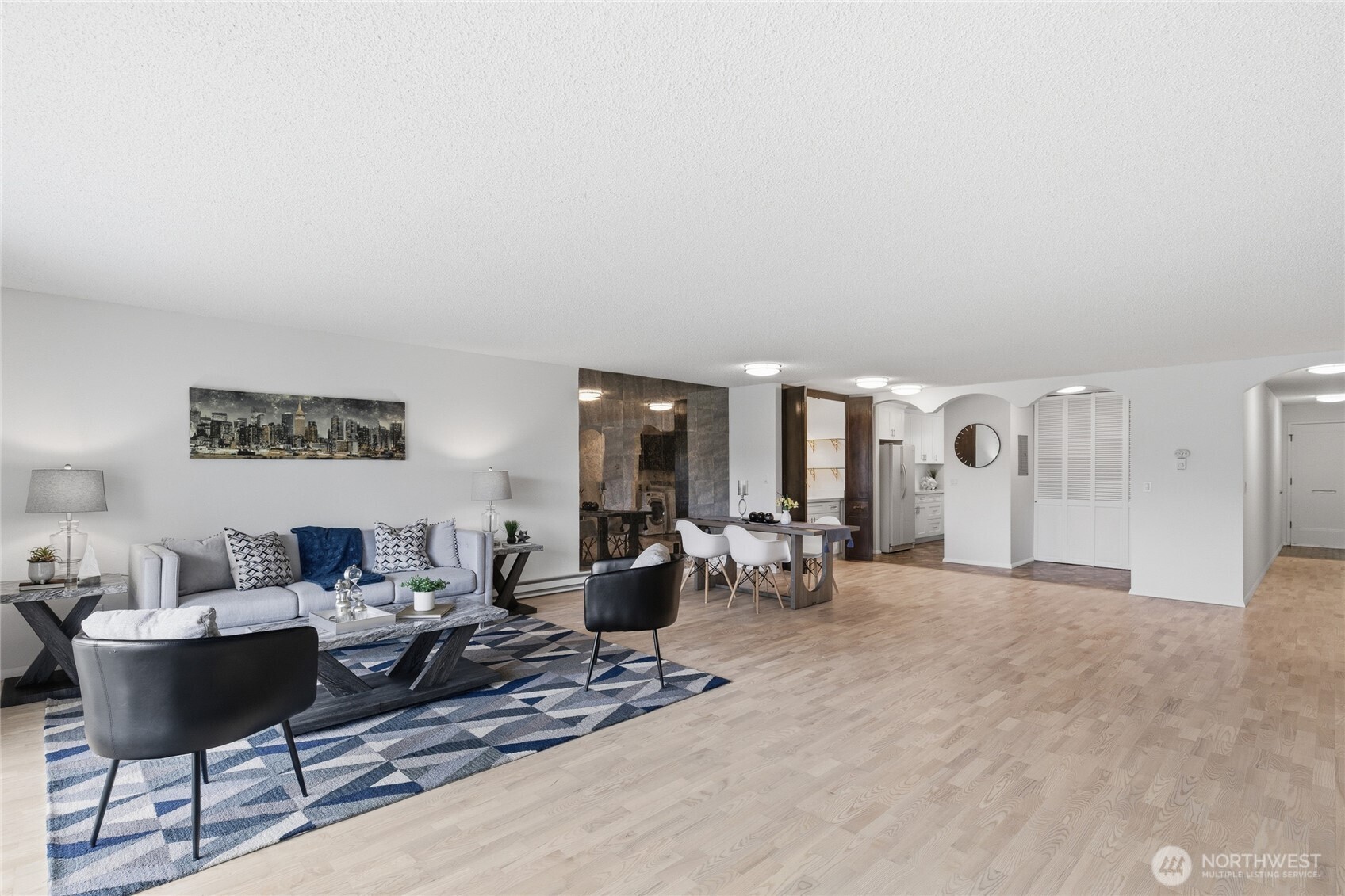 13217 15th Avenue NE #A8, Seattle, WA 98125, photo 5 of 35