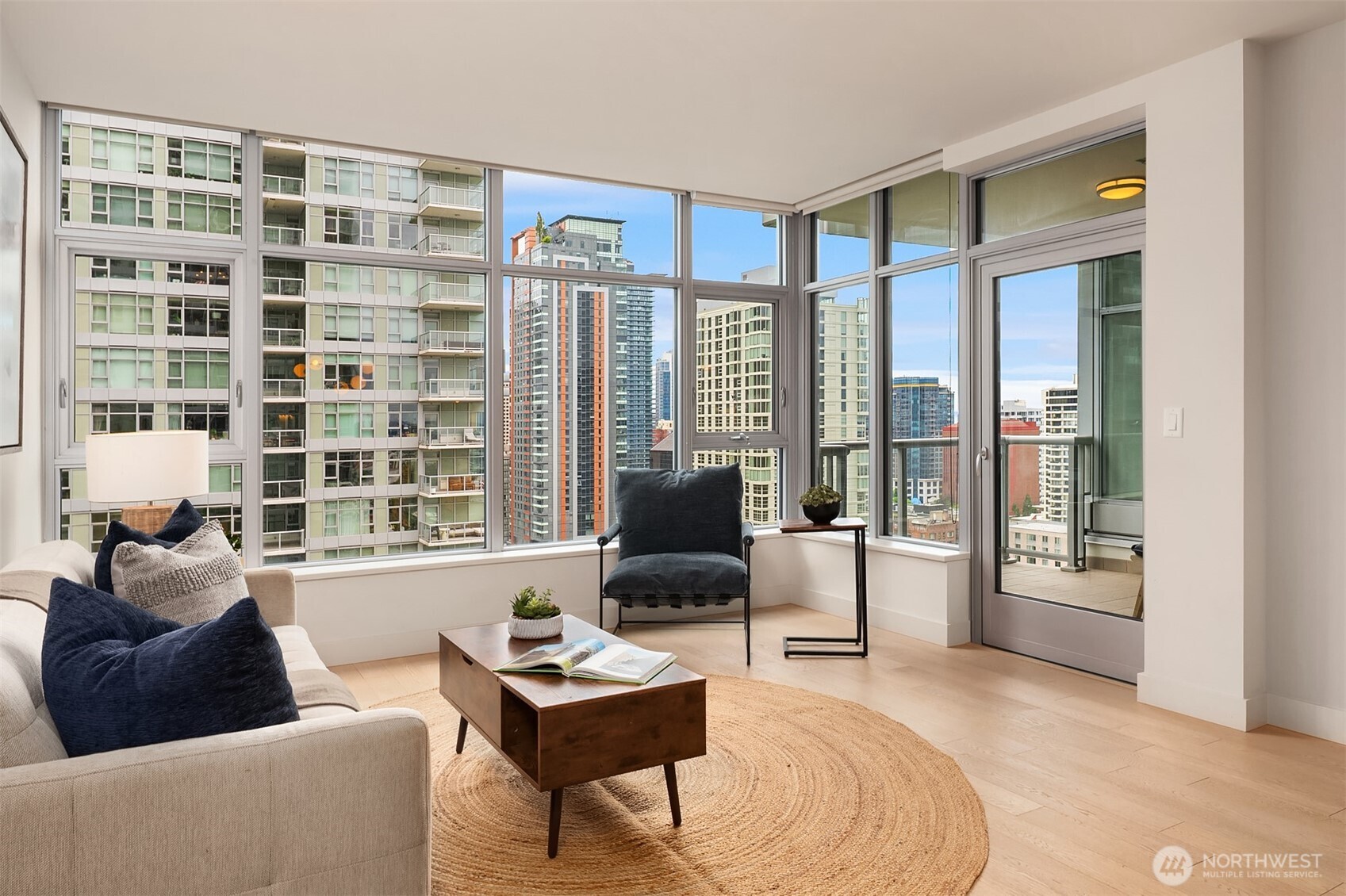 583 Battery Street #2208N, Seattle, WA 98121, photo 5 of 33