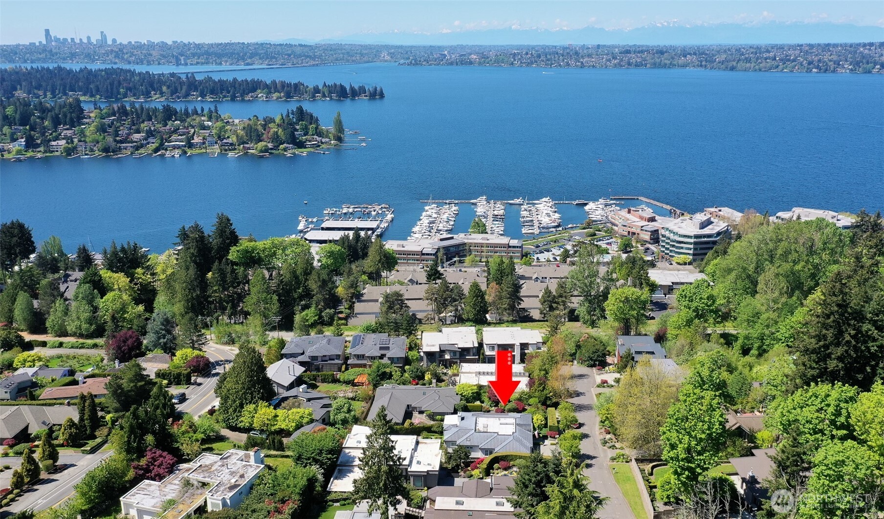 10419 NE 53RD Street, Kirkland, WA 98033, photo 2 of 2