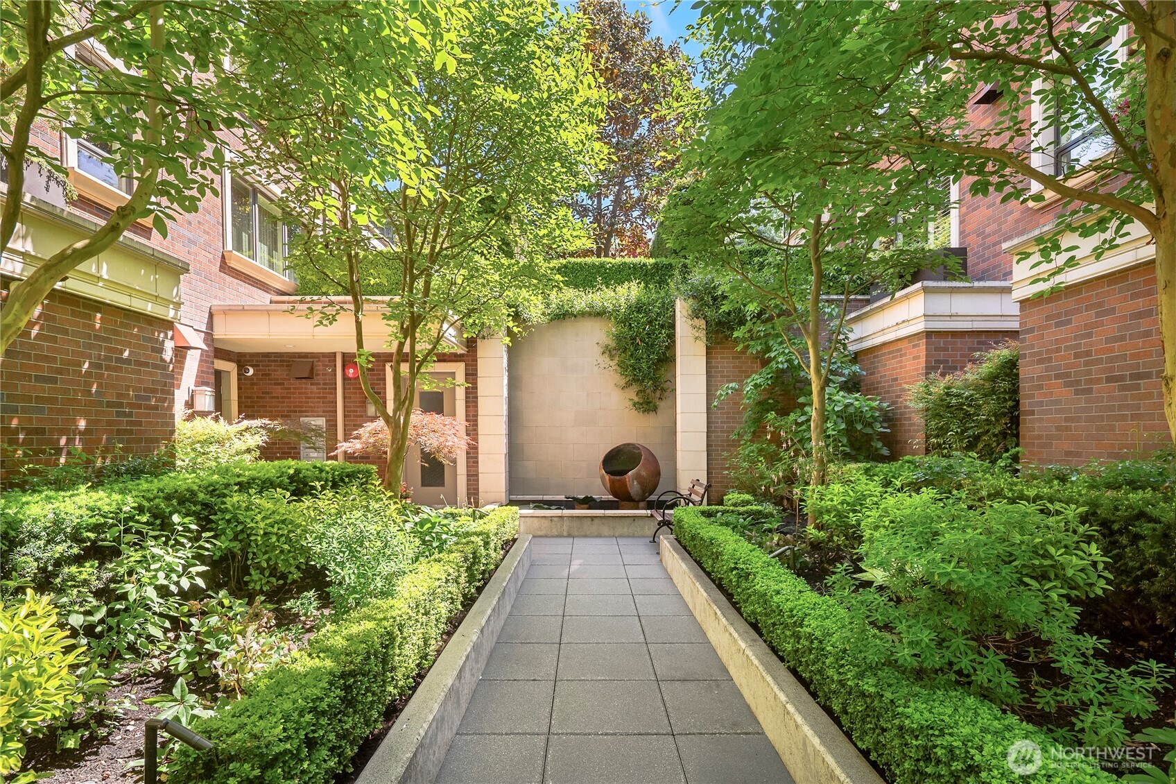 1188 Harvard Avenue E #4, Seattle, WA 98102, photo 2 of 38