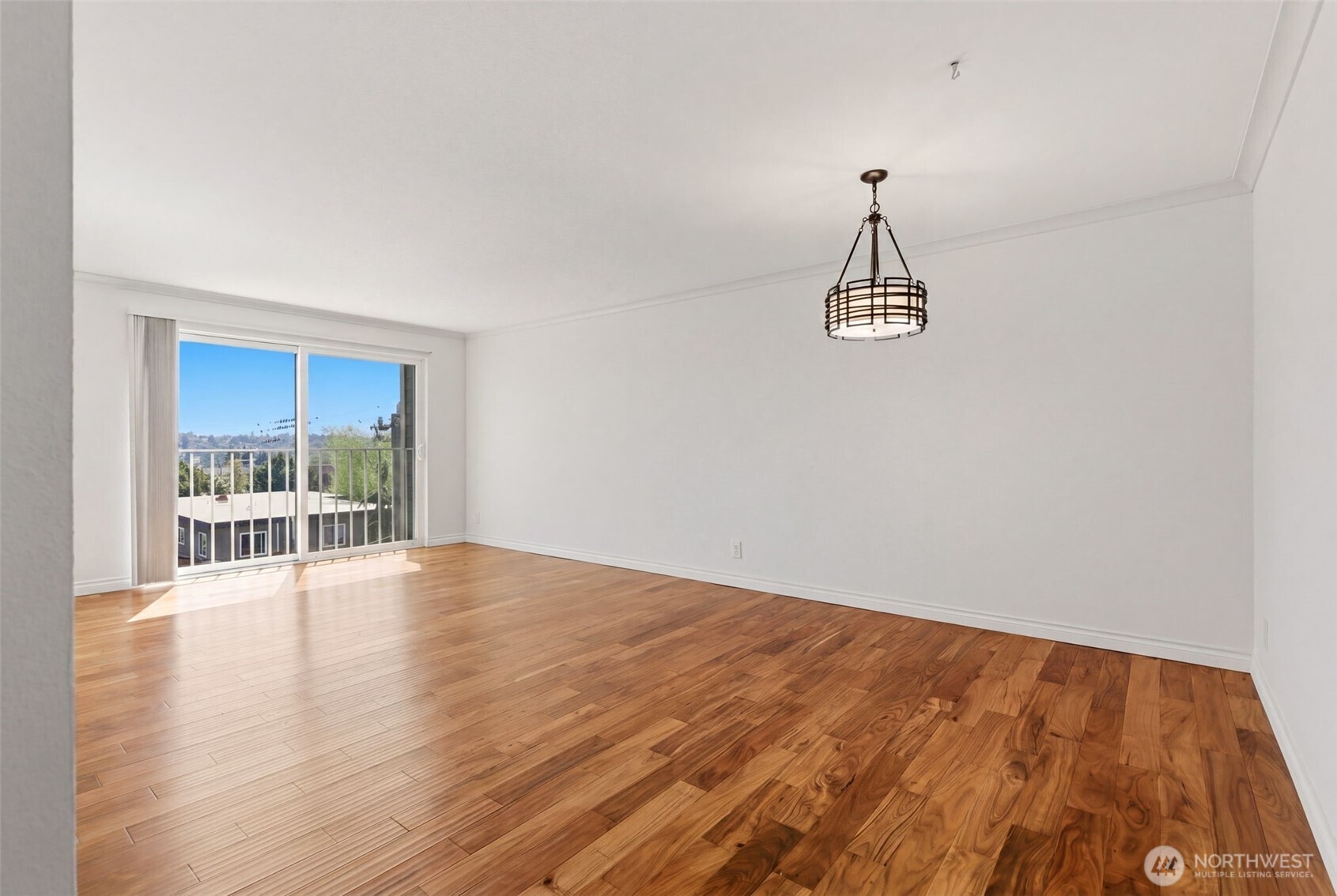800 N Allen Place #401, Seattle, WA 98103, photo 5 of 73