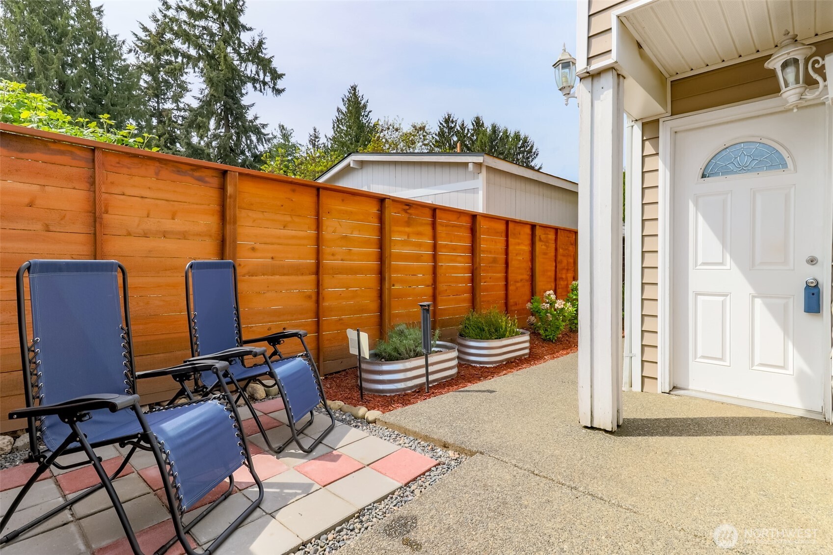 10426 17th Avenue SW #10426, Seattle, WA 98146-1306, photo 3 of 35