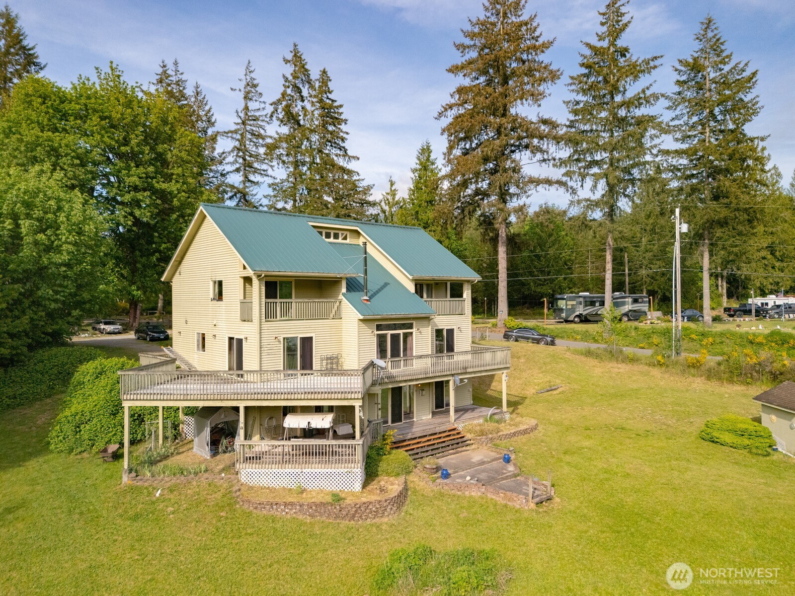 8120 Gordon Road