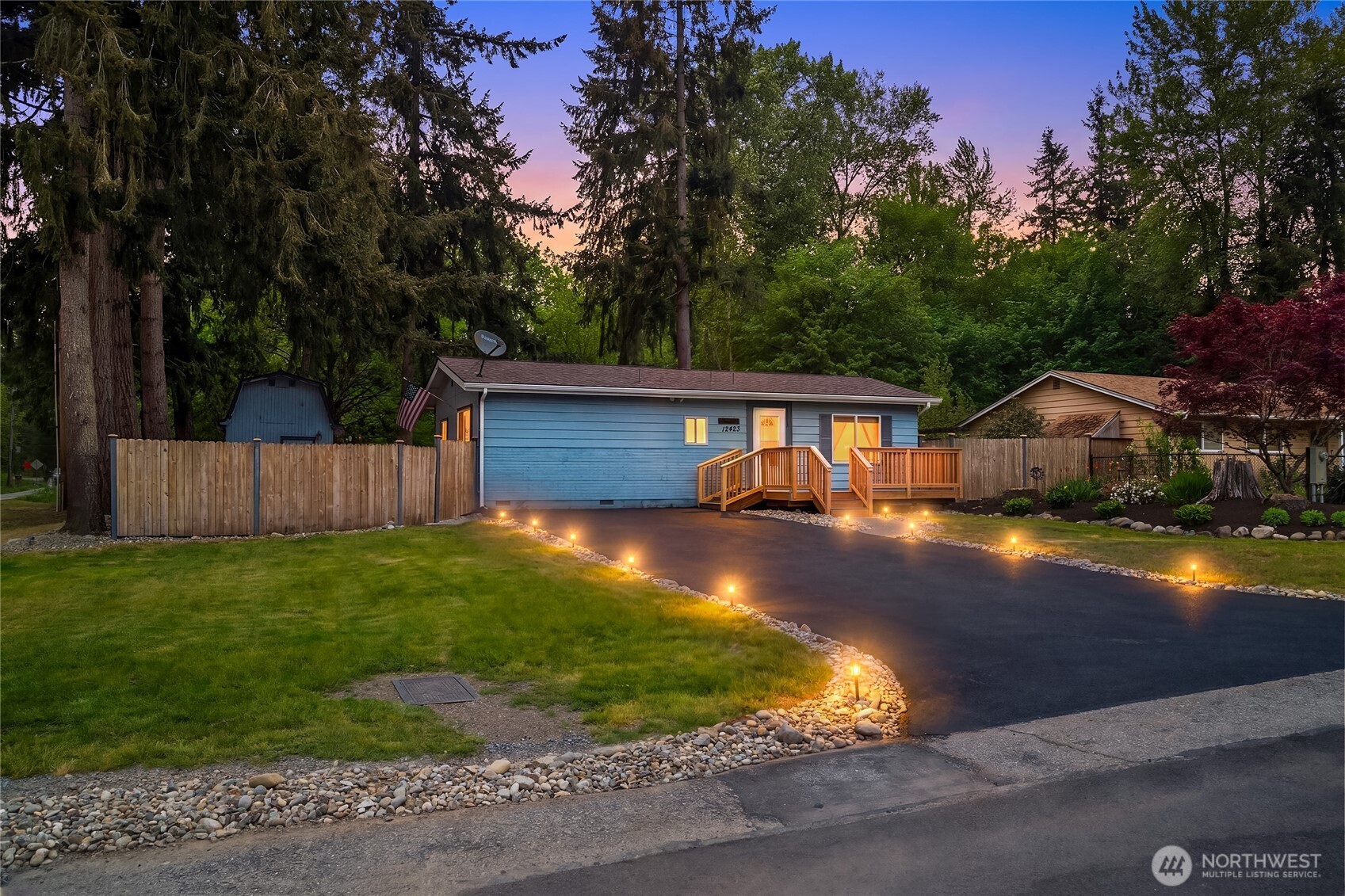 12423 18th St SE