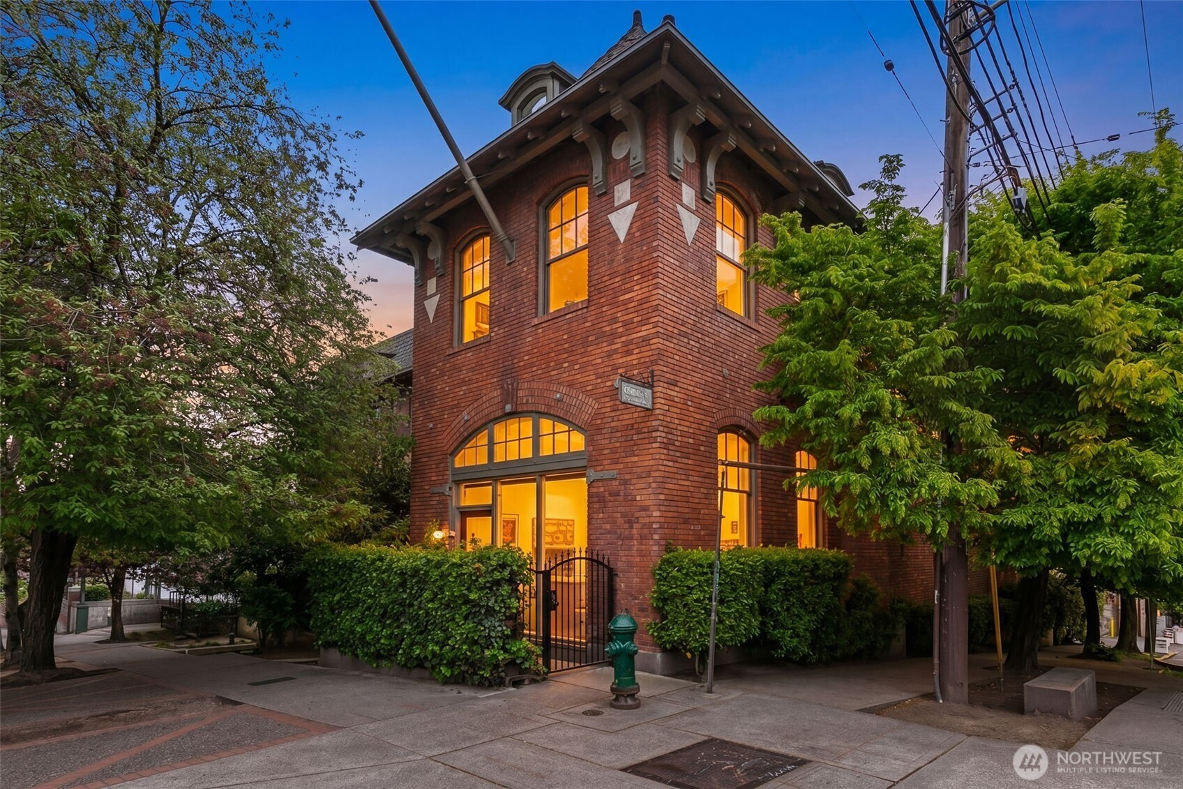 1406 Harvard Avenue #10