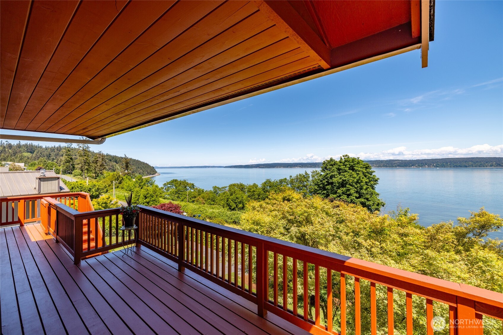2205 Cranes Landing Drive