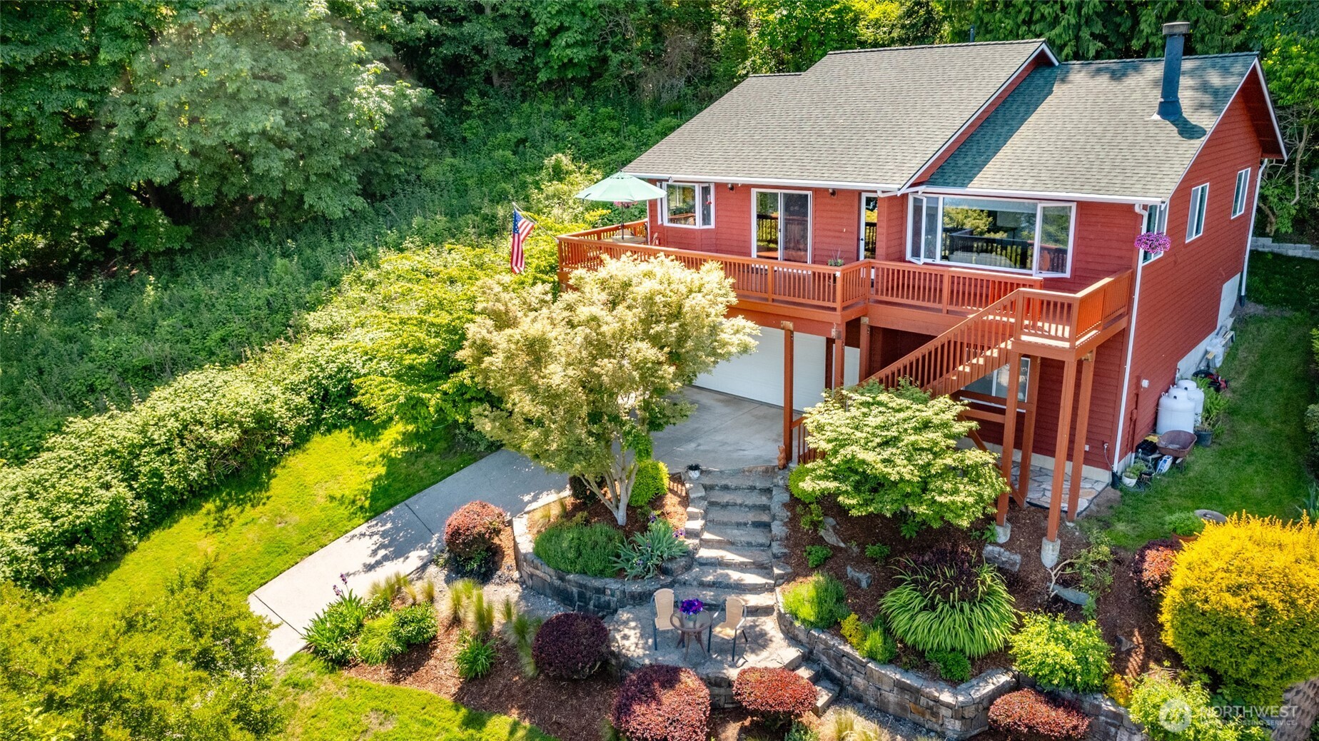 2205 Cranes Landing Drive