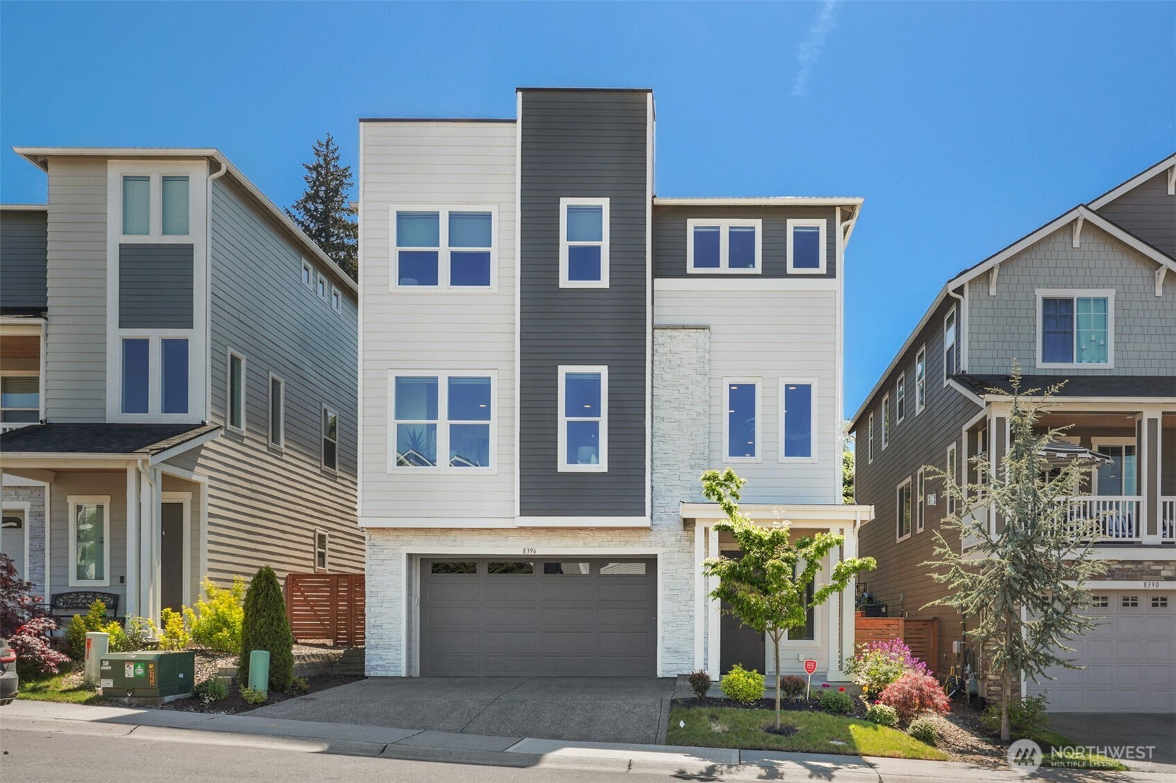 8396 28th Street Ct East