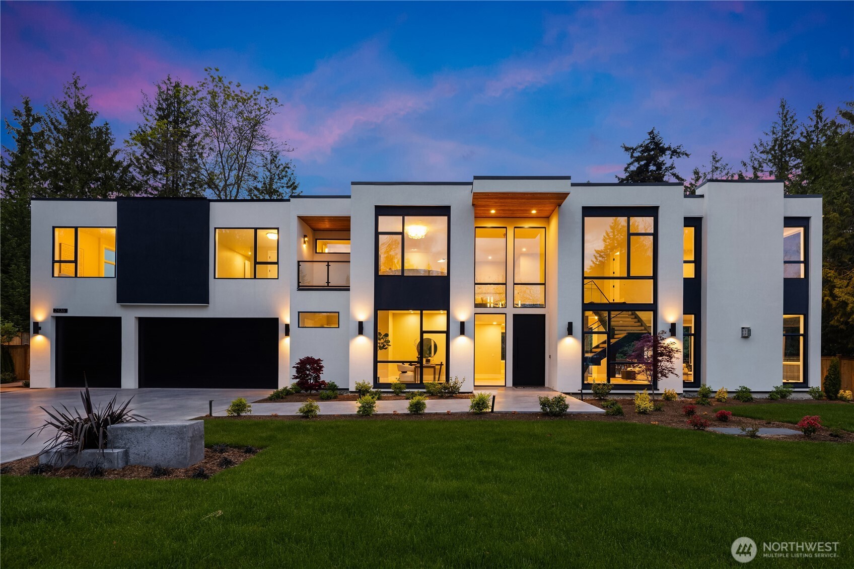 2436 82ND AVE NE