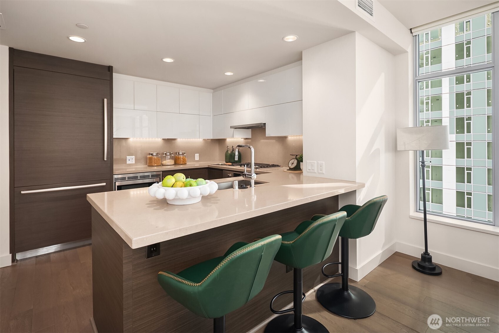 583 Battery Street #3002N, Seattle, WA 98121, photo 4 of 39