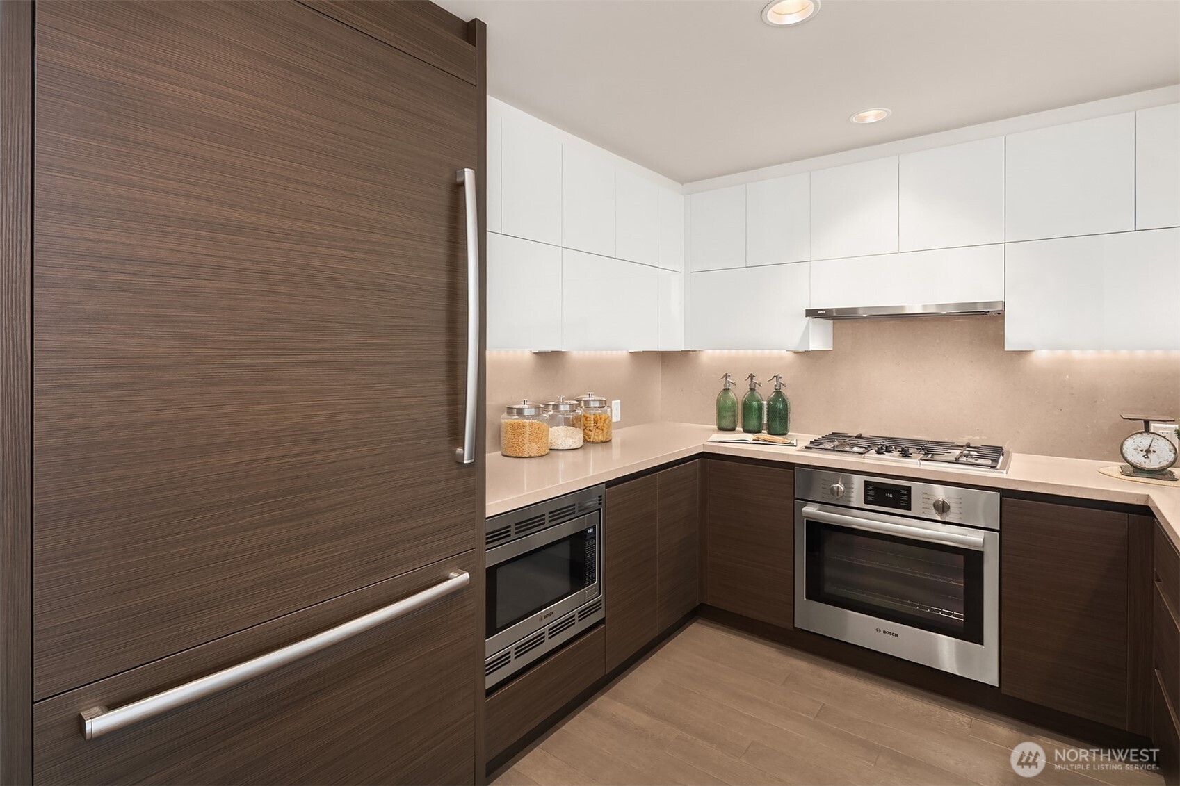 583 Battery Street #3002N, Seattle, WA 98121, photo 5 of 39