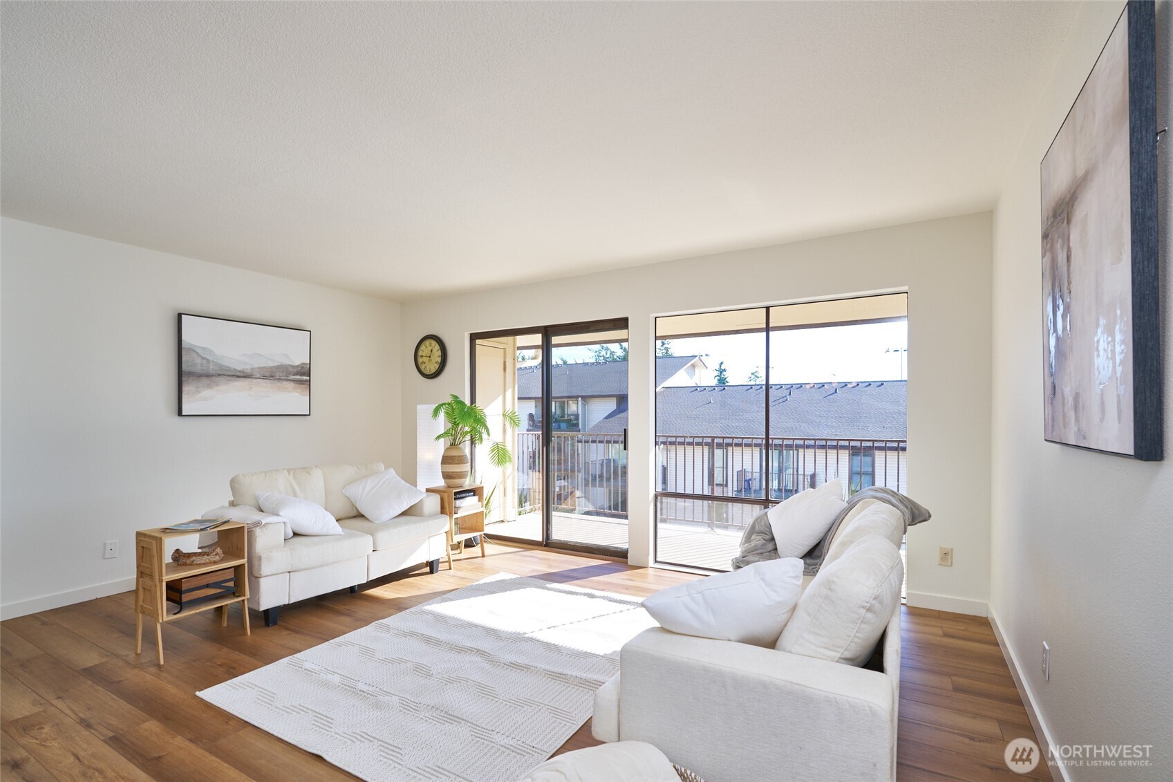 13229 Linden Avenue N #403B, Seattle, WA 98133, photo 2 of 30