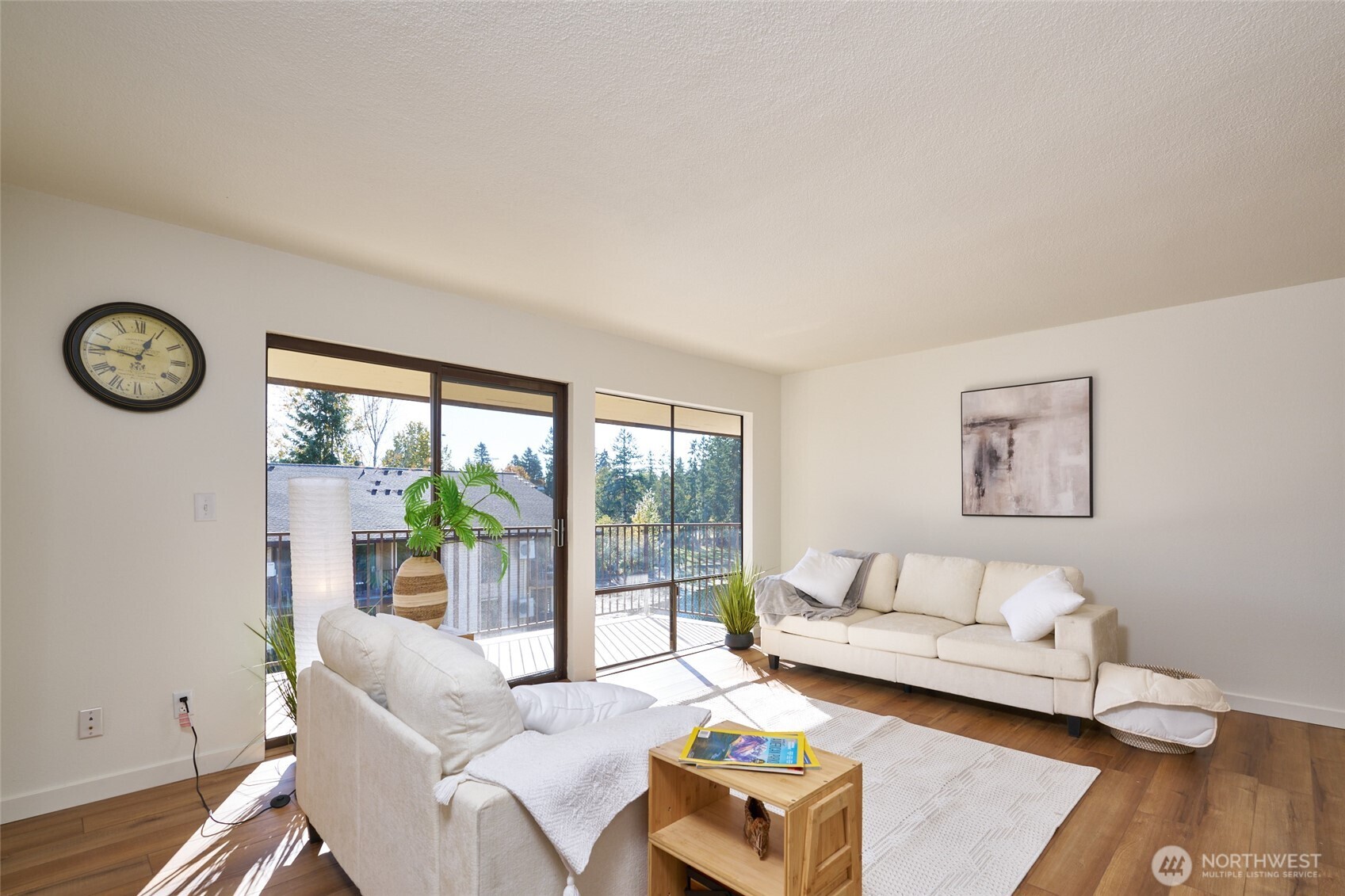 13229 Linden Avenue N #403B, Seattle, WA 98133, photo 5 of 30