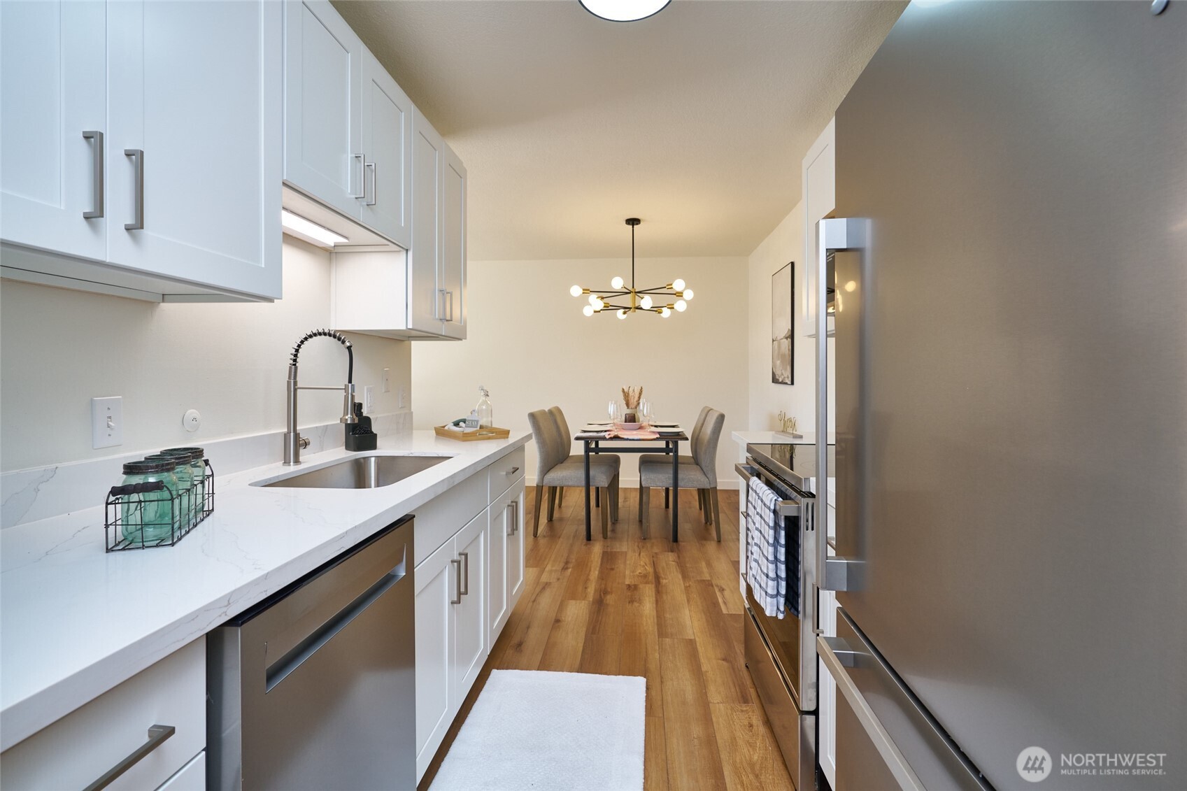 13229 Linden Avenue N #403B, Seattle, WA 98133, photo 3 of 30