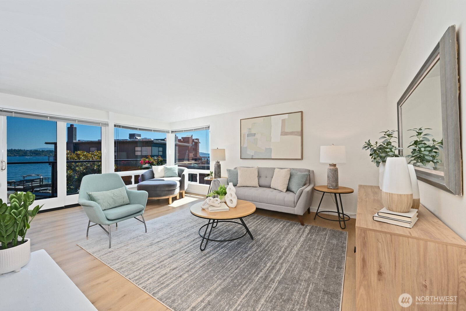 2360 43rd Avenue E #203, Seattle, WA 98112, photo 2 of 21