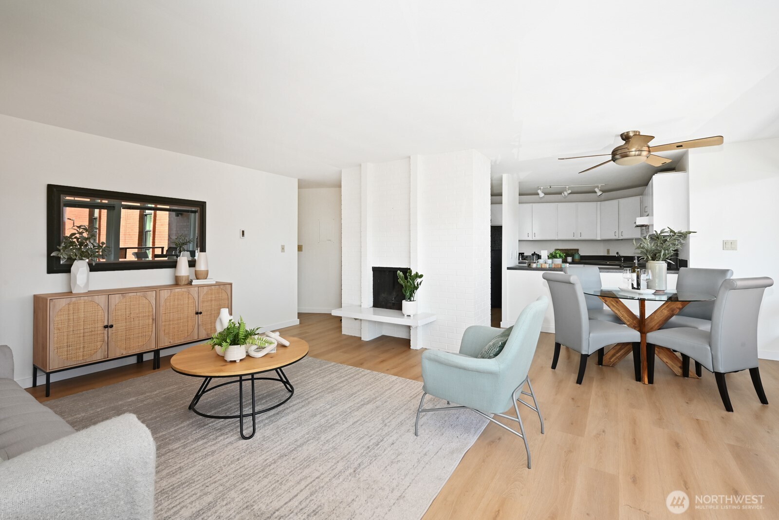 2360 43rd Avenue E #203, Seattle, WA 98112, photo 3 of 21