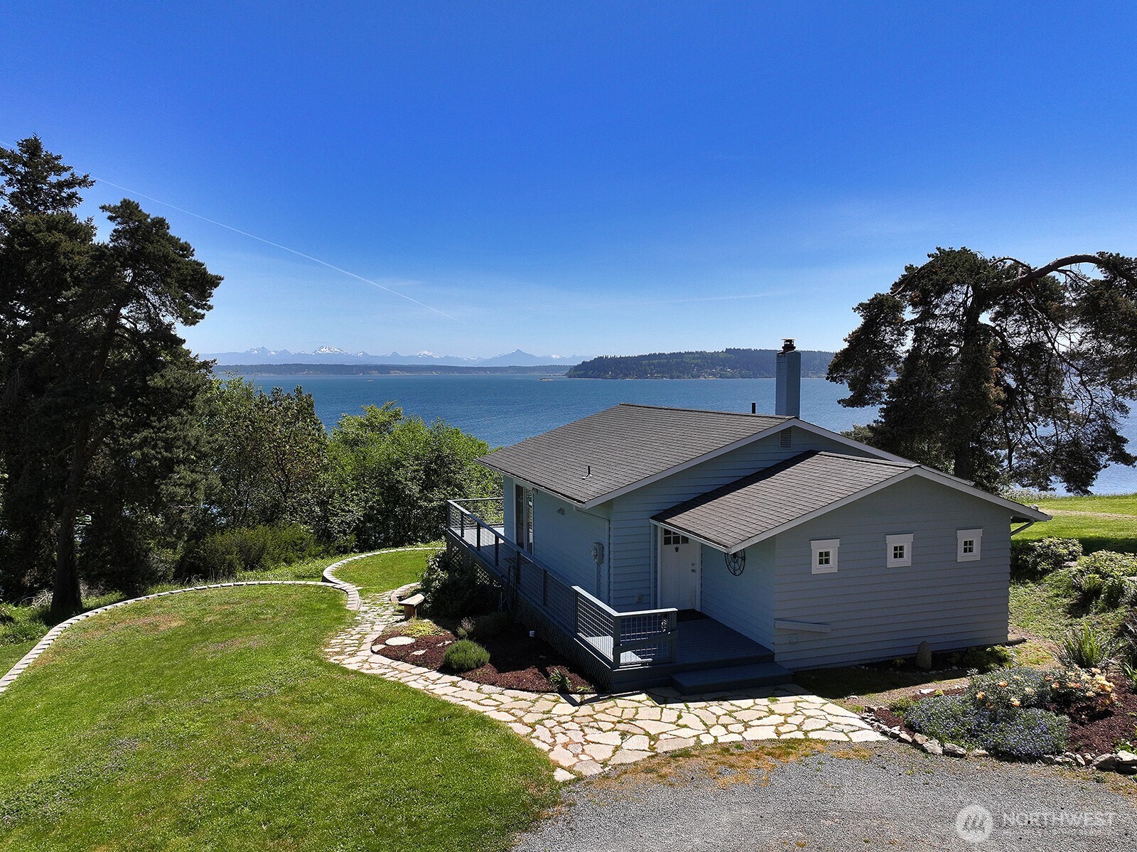 2977 North Bluff Road