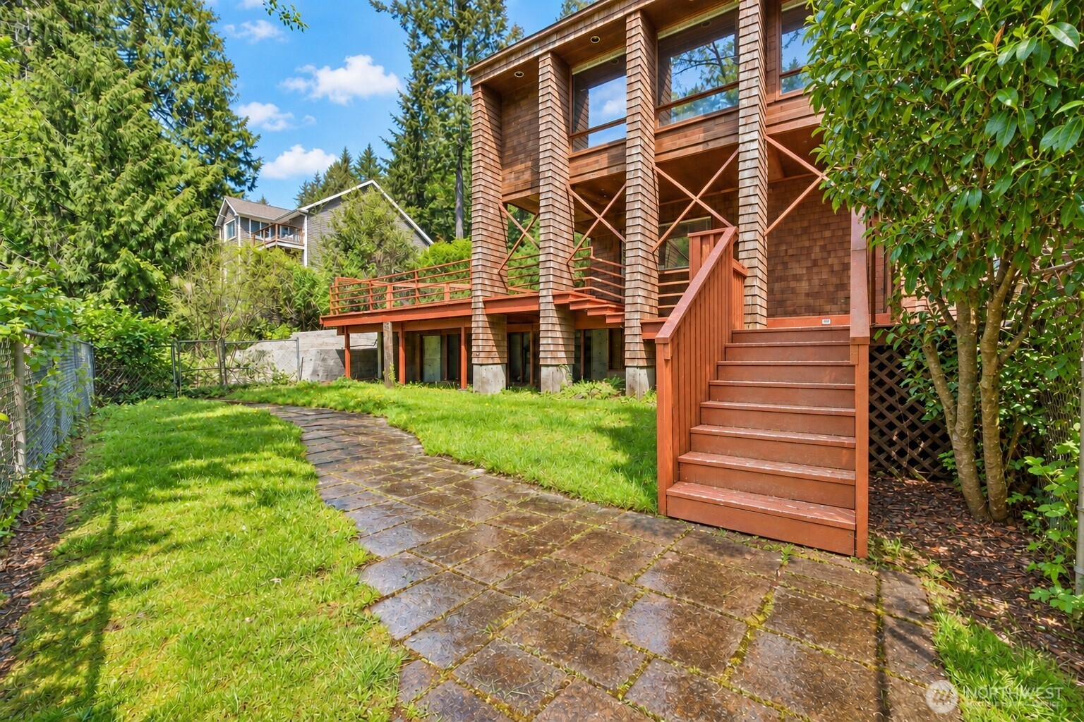 10702 Hill Terrace SW Terrace SW, Lakewood, WA 98498, photo 2 of 4
