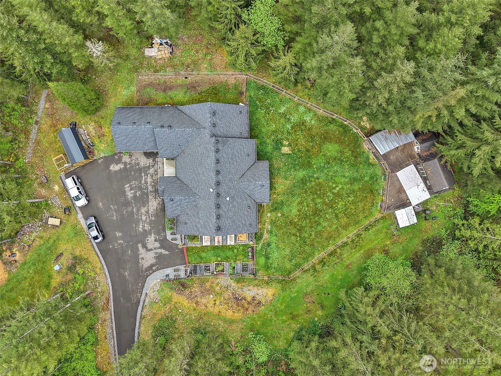 35888 301st Place SE, Enumclaw, WA 98022, photo 2 of 2