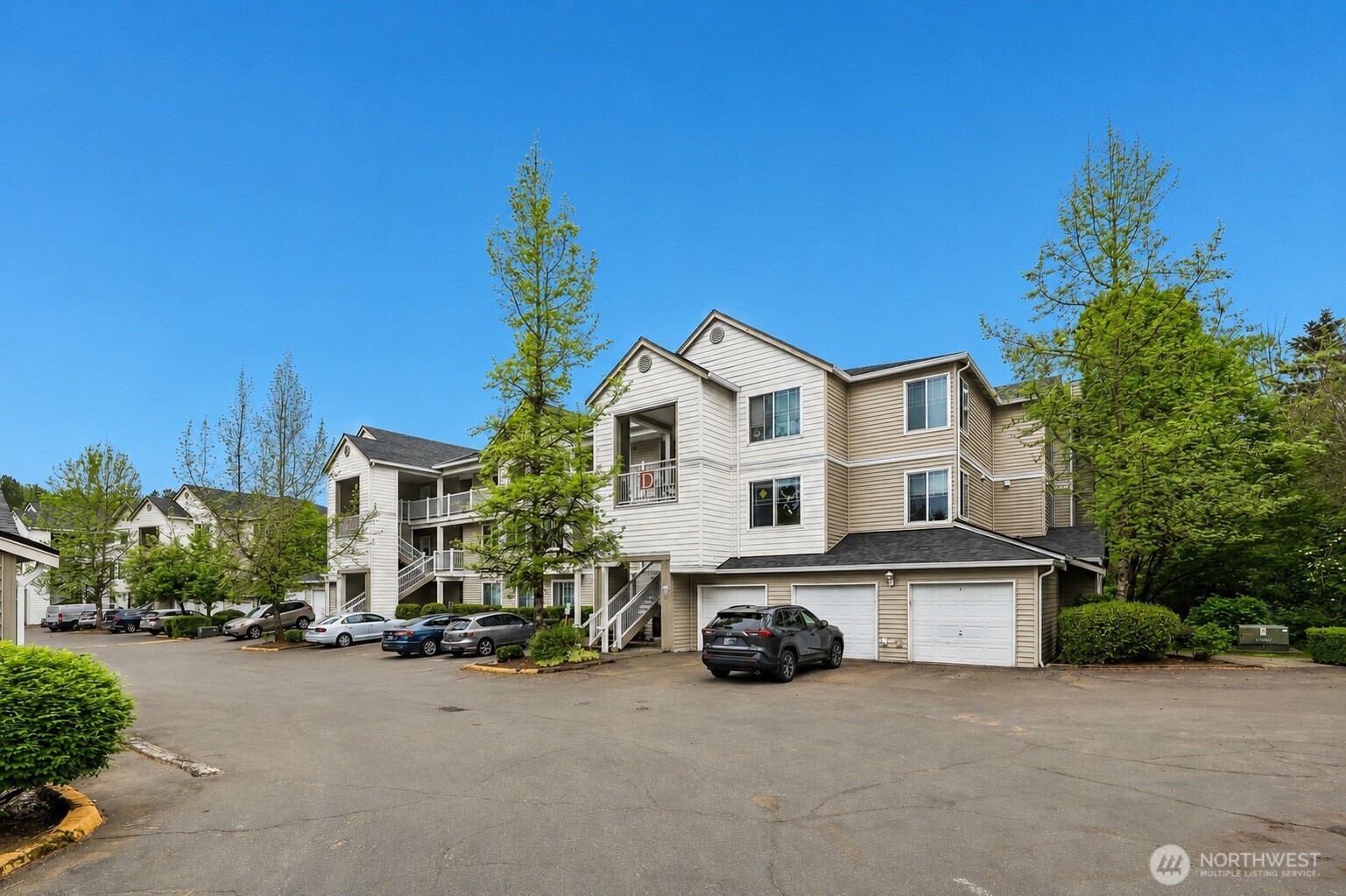 2009 196th Street SE #D202, Bothell, WA 98012, photo 2 of 2