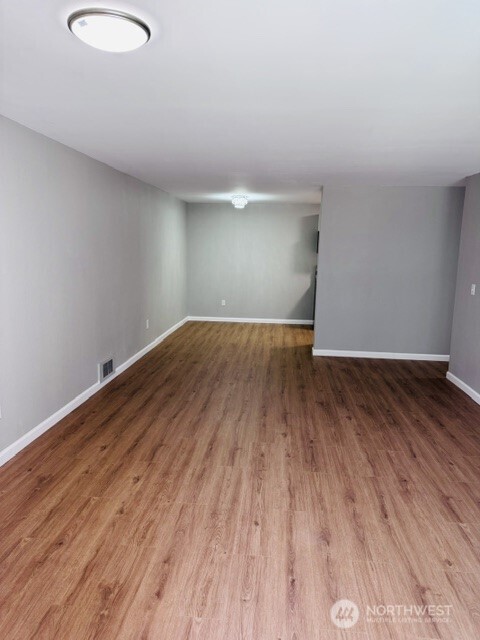 10501 8th Avenue NE #206, Seattle, WA 98125-7422, photo 5 of 21