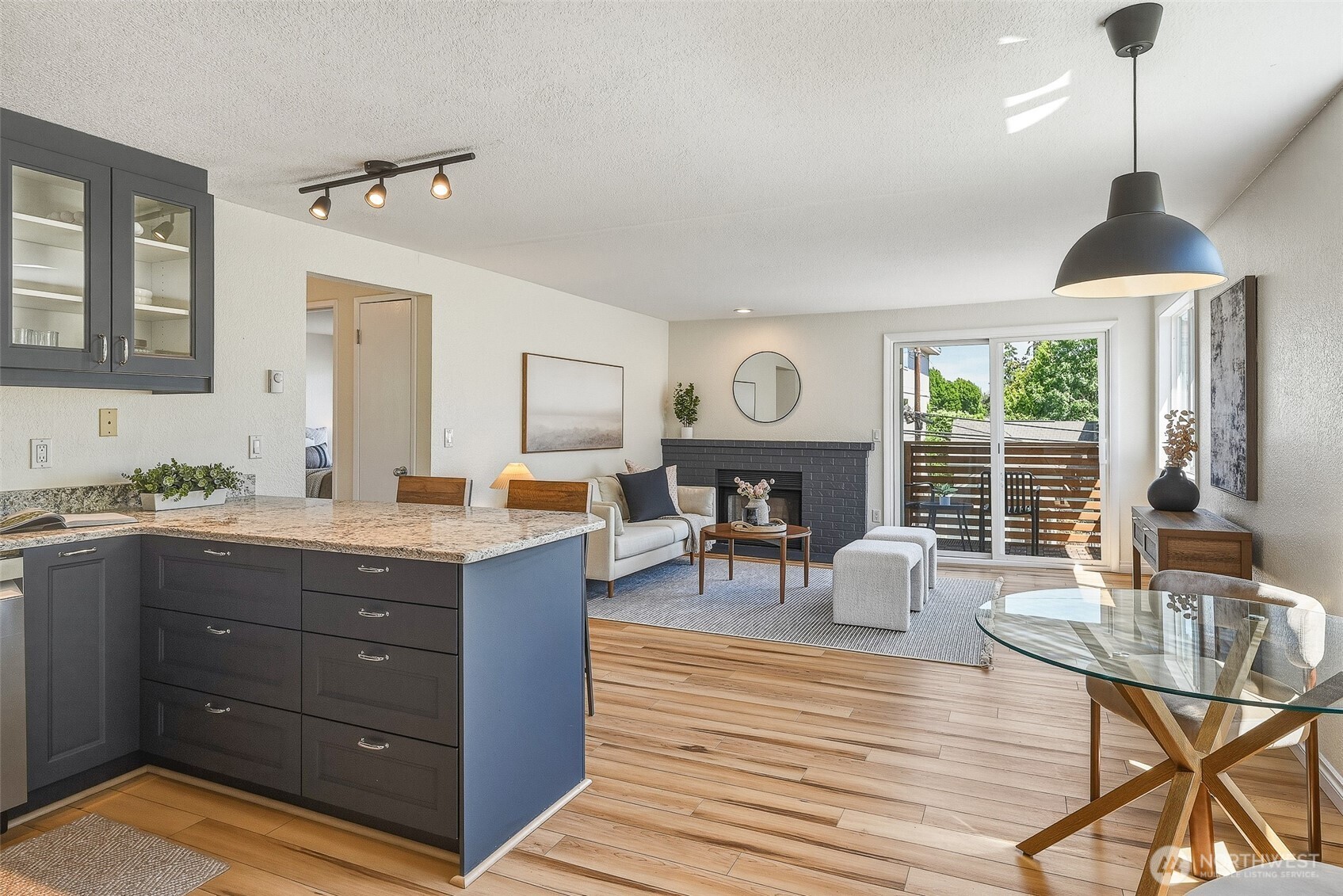 6513 24th Avenue NW #4, Seattle, WA 98117, photo 3 of 26