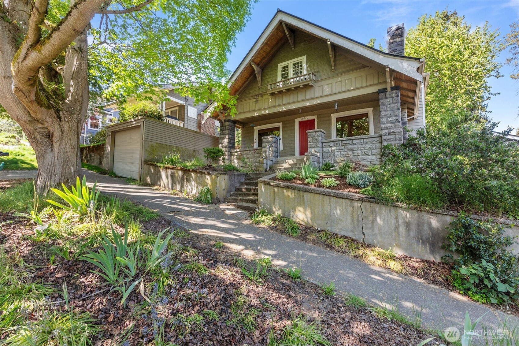2010 NE 54th Street