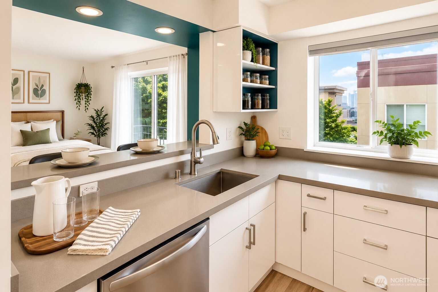 712 E Denny Way #502, Seattle, WA 98122, photo 5 of 22