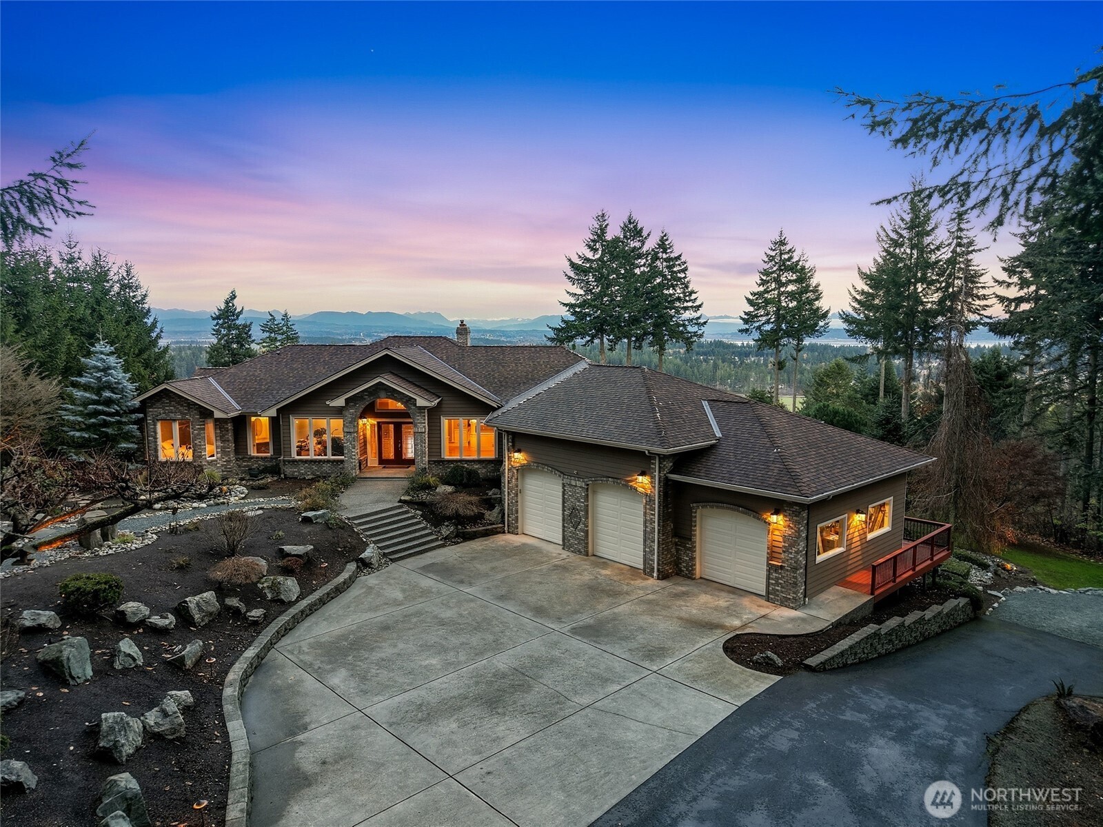 514 Wayne's Ridge Circle