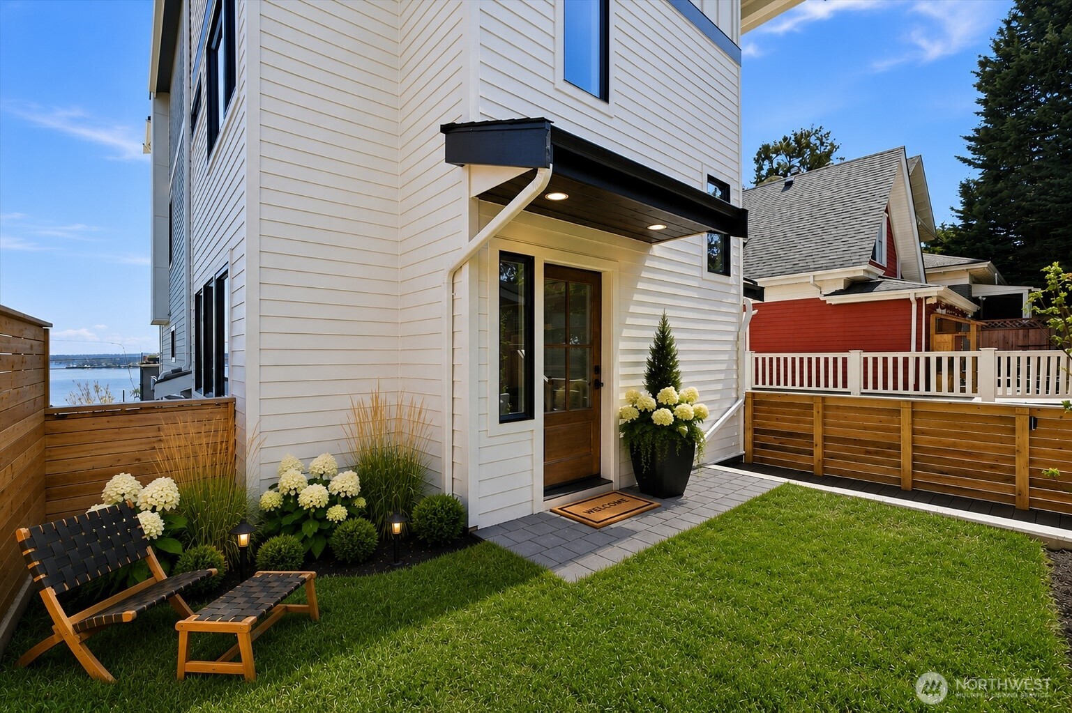 909 32nd Avenue S #B, Seattle, WA 98144, photo 3 of 30