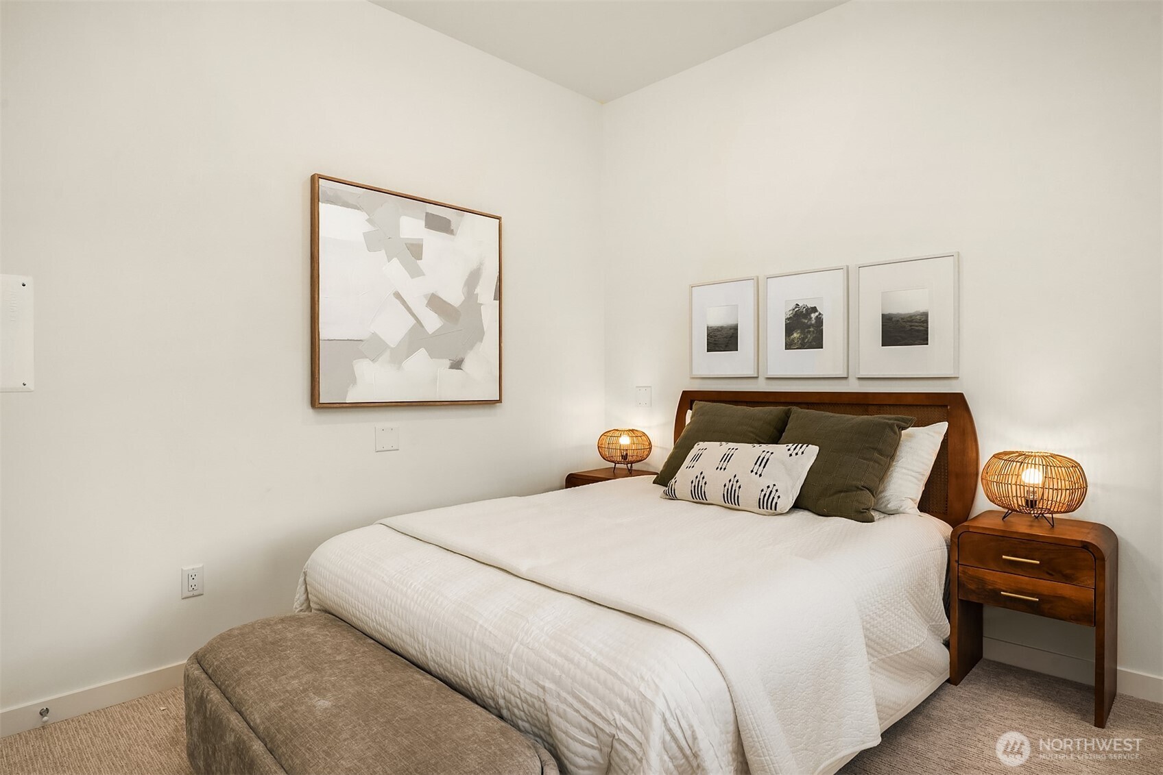 932 NW 54th Street, Seattle, WA 98107, photo 5 of 27