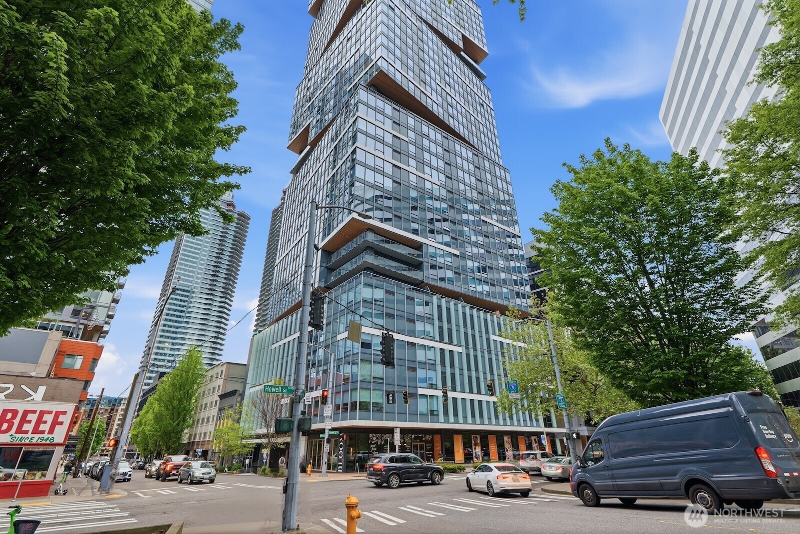 1808 Minor Avenue #2100, Seattle, WA 98101, photo 2 of 36