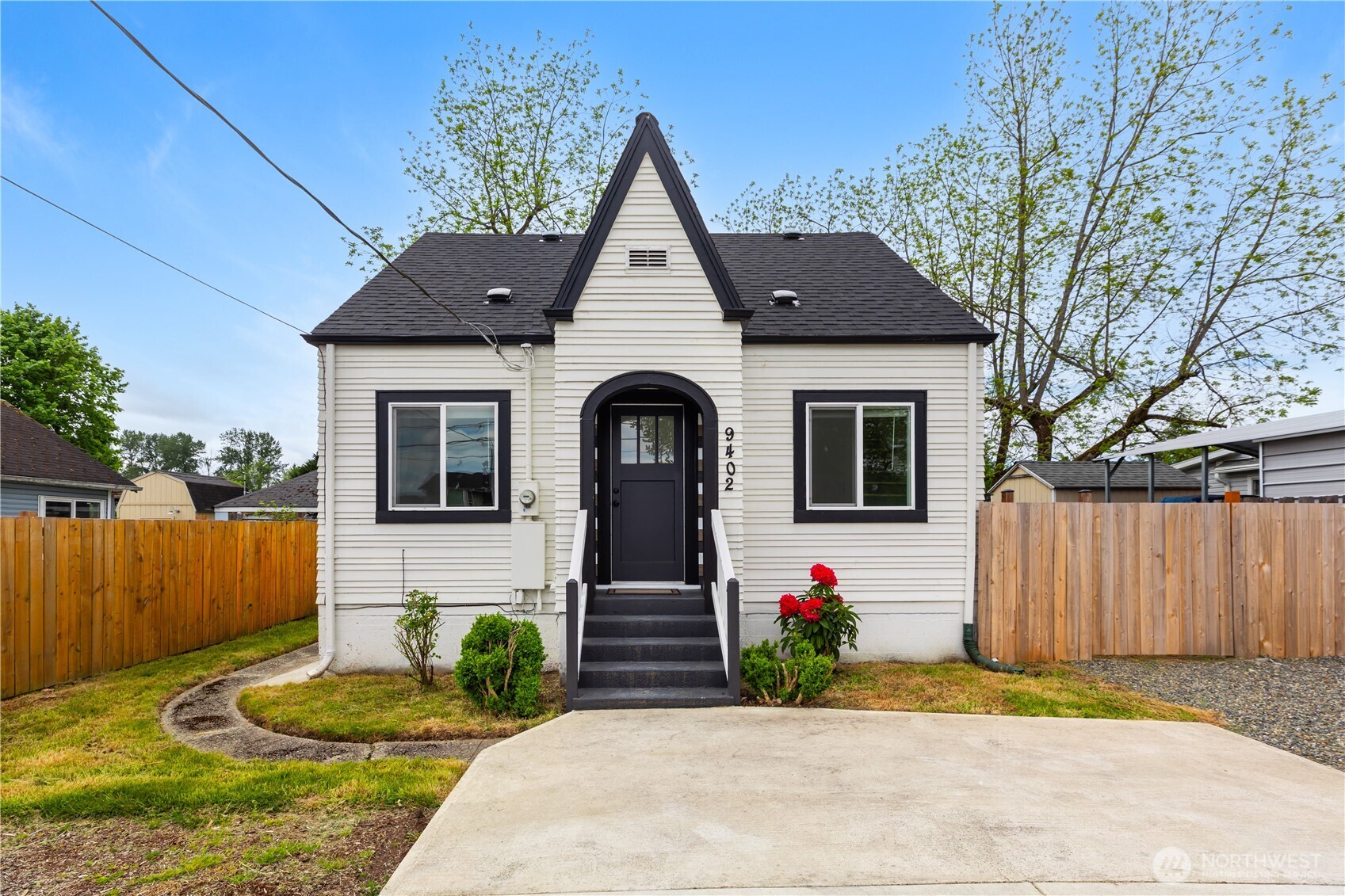 9402 Portland Avenue E, Tacoma, WA 98445, photo 2 of 2