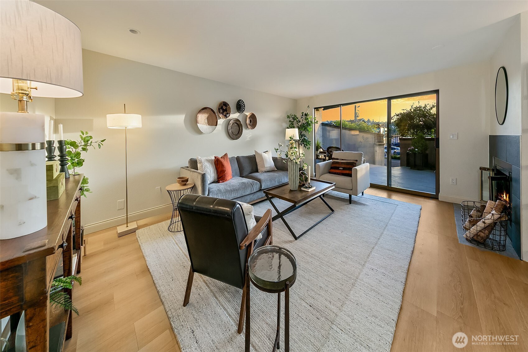 2728 Fairview Avenue E #102, Seattle, WA 98102, photo 5 of 34